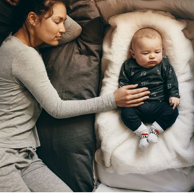 create a safe sleep space for a newborn